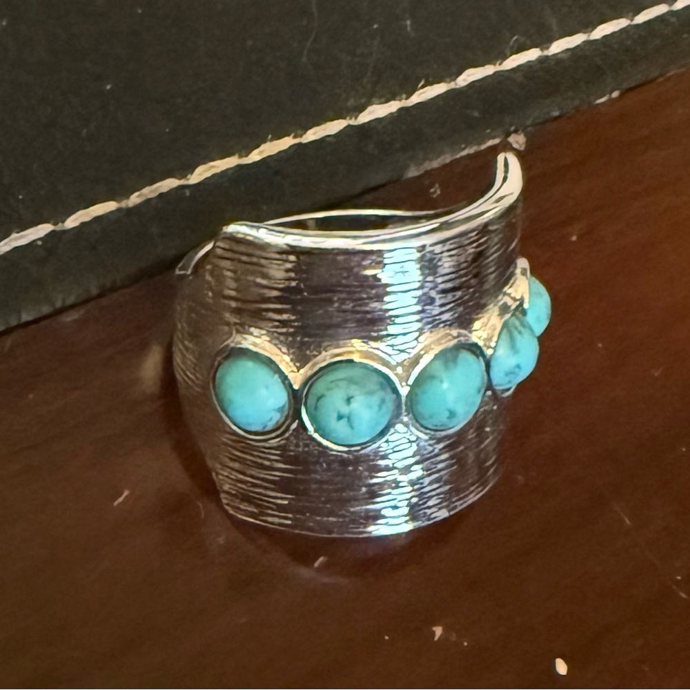 Lia Sophia “Puddle Jumper” Ring